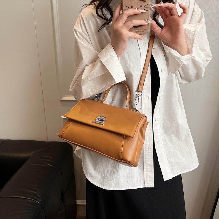 Custom Womens Crossbody Bag for Bulk Wholesale Buyers – SS-18233 — 24