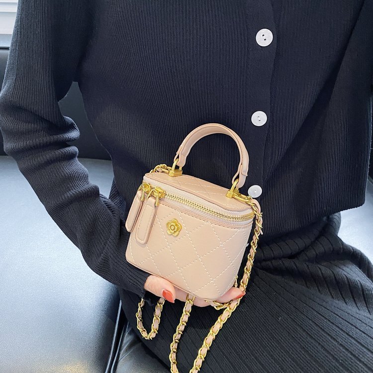 Custom Womens Fashion Bag for Retail Sourcing – SS-28108 — 34