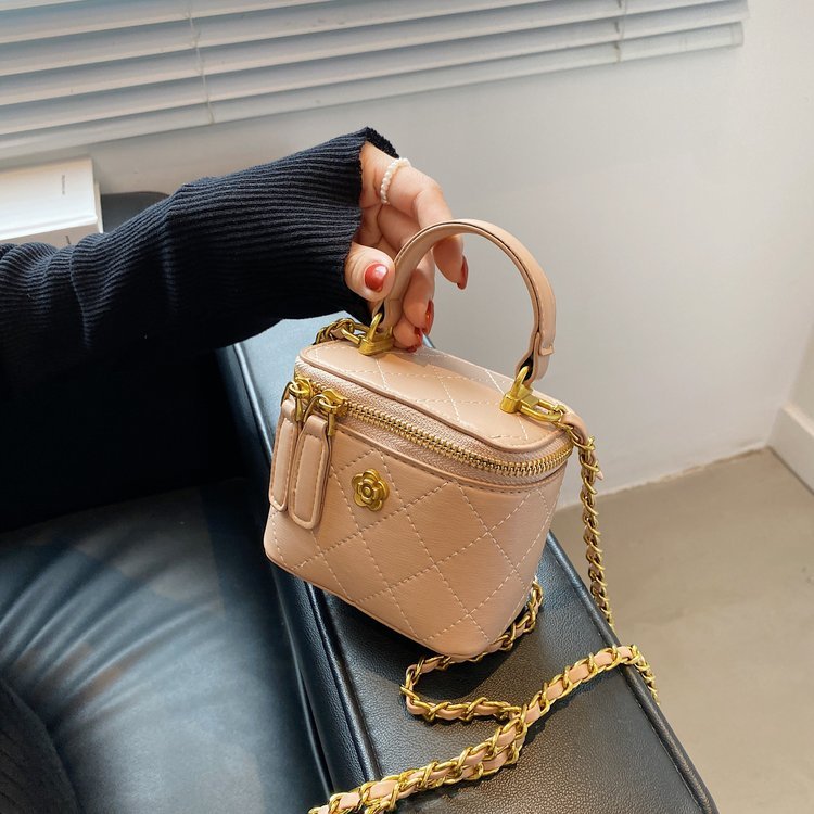 Custom Womens Fashion Bag for Retail Sourcing – SS-28108 — 38