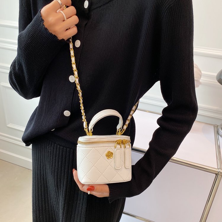 Custom Womens Fashion Bag for Retail Sourcing – SS-28108 — 40