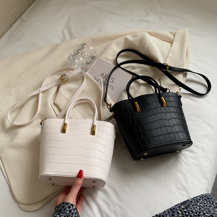 Wholesale Womens Fashion Bag for Brand Orders – SS-28111 — 35