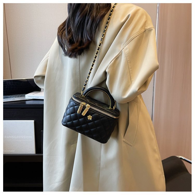 Factory Direct Womens Shoulder Bag for Retail Sourcing – SS-28200 — 14