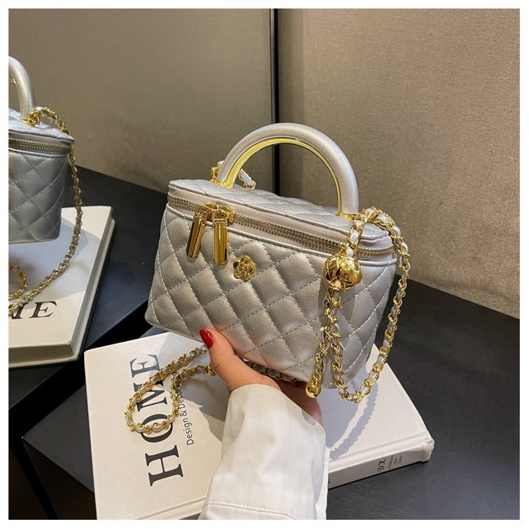 Factory Direct Womens Shoulder Bag for Retail Sourcing – SS-28200 — 18