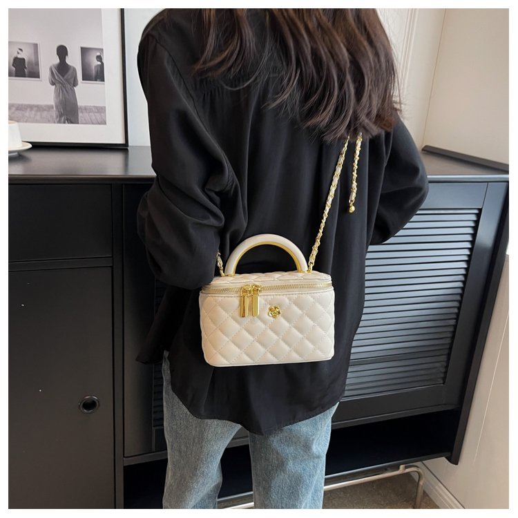 Factory Direct Womens Shoulder Bag for Retail Sourcing – SS-28200 — 22