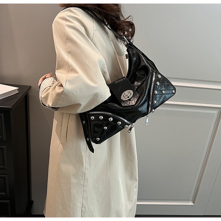 Custom Womens Shoulder Bag for Fashion Retailers – SS-3110 — 18