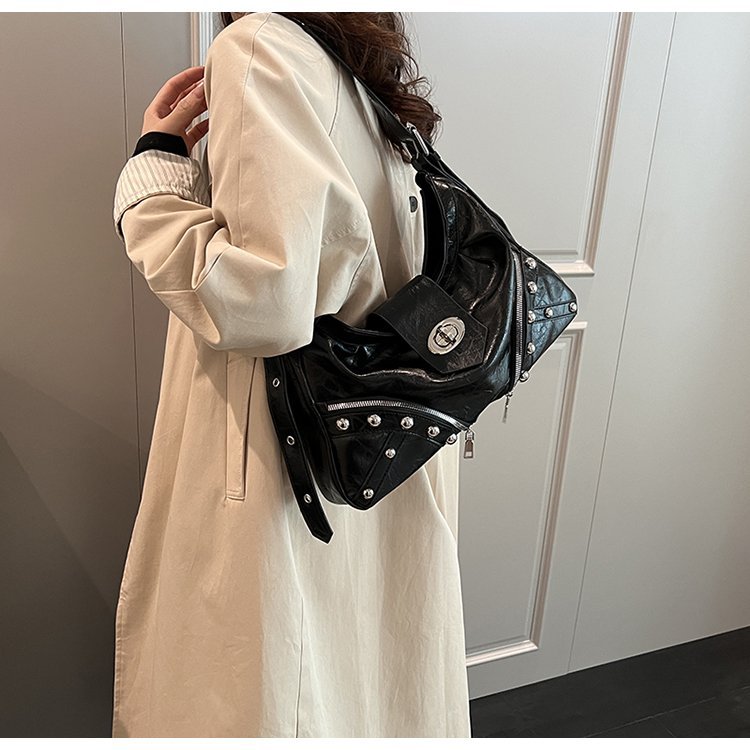 Custom Womens Shoulder Bag for Fashion Retailers – SS-3110 — 22