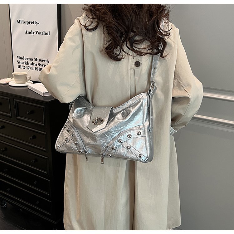 Custom Womens Shoulder Bag for Fashion Retailers – SS-3110 — 28