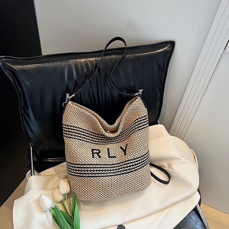 Custom Womens Handbag for Brand and Retail Orders – SS-65022 — 1