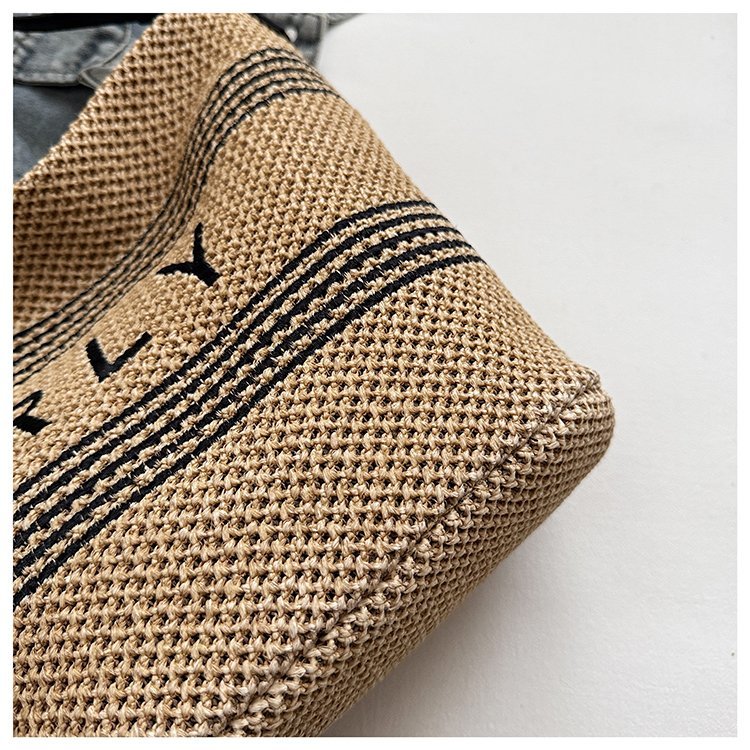 Custom Womens Handbag for Brand and Retail Orders – SS-65022 — 22