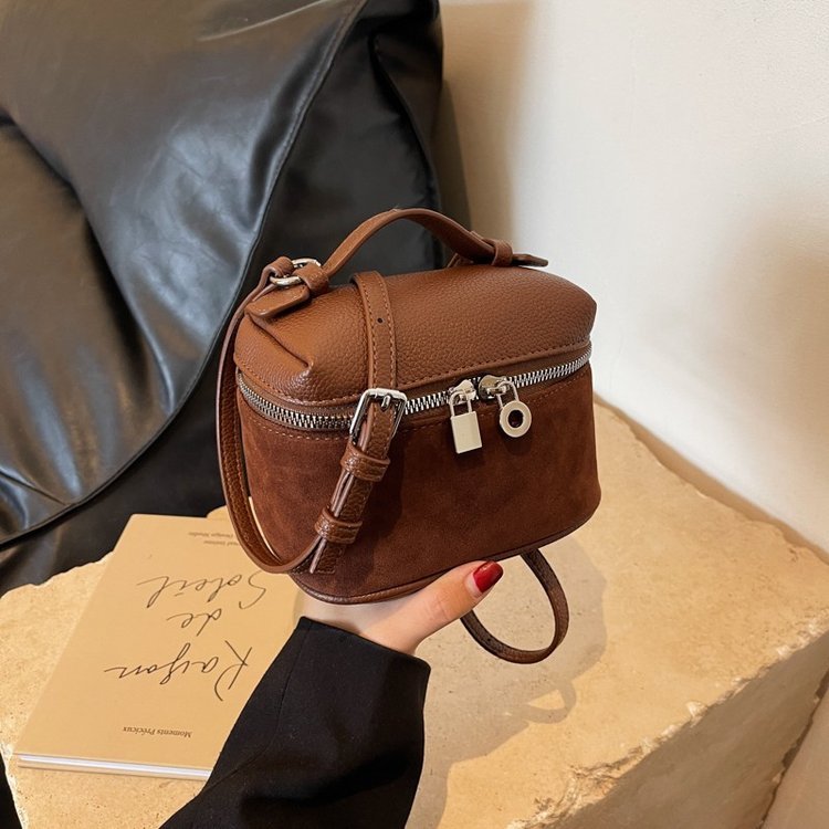 حقيبة يد نسائية بالجملة لمشتري الجملة بكميات كبيرة – SS-6527 — 1