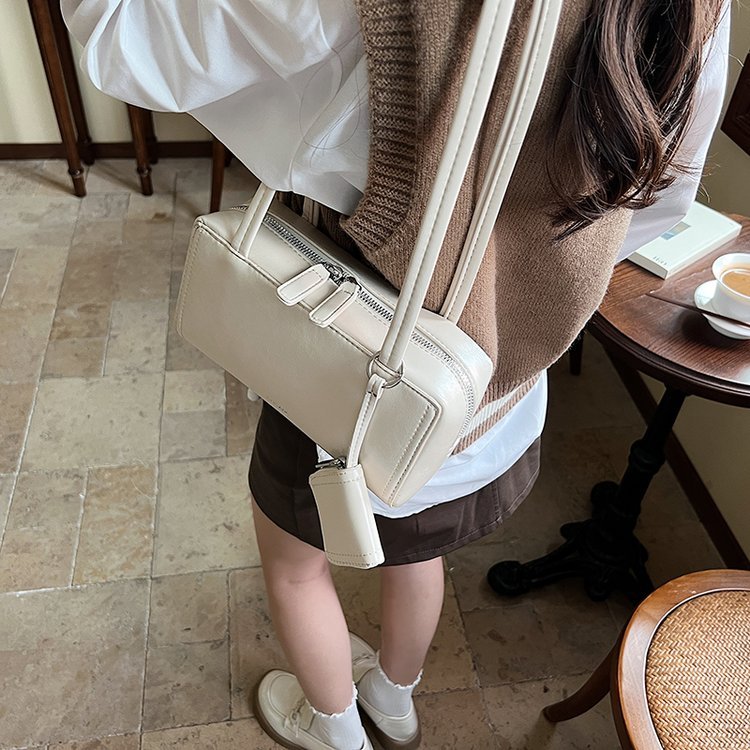 Private Label Womens Handbag for Bulk Wholesale Buyers – SS-69725 — 23