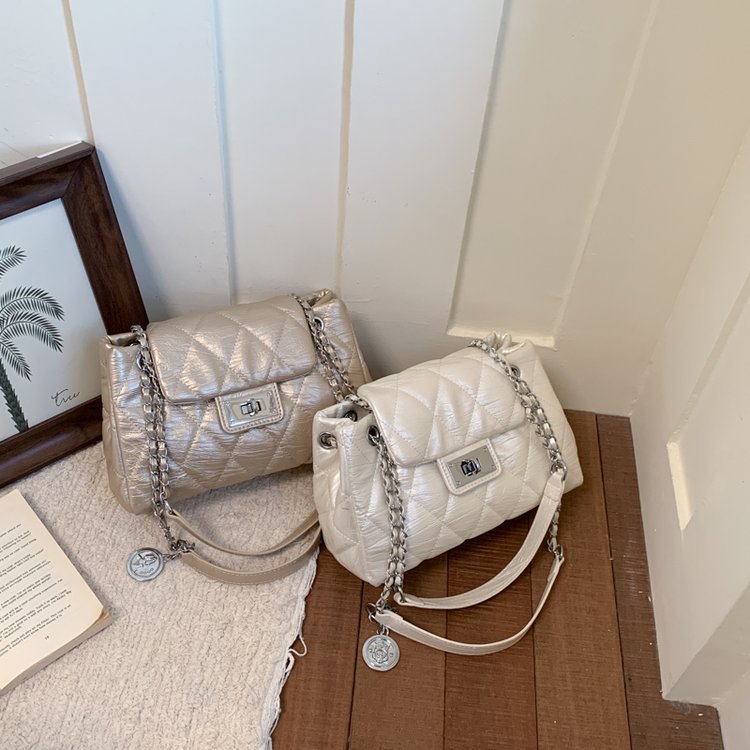 Custom Womens Handbag for Brand and Retail Orders – SS-69863 — 30