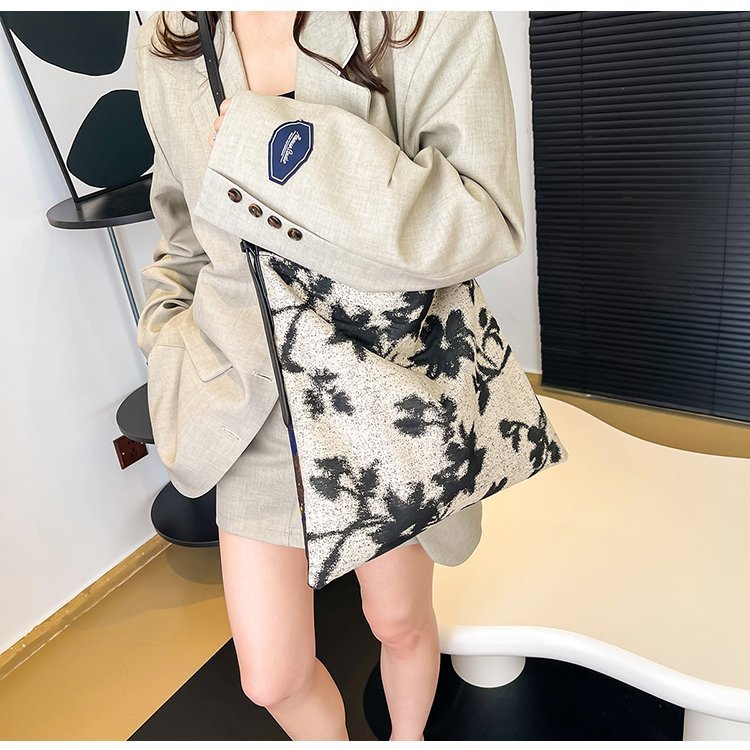 Wholesale Womens Shoulder Bag for Bulk Wholesale Buyers – SS-7549 — 13