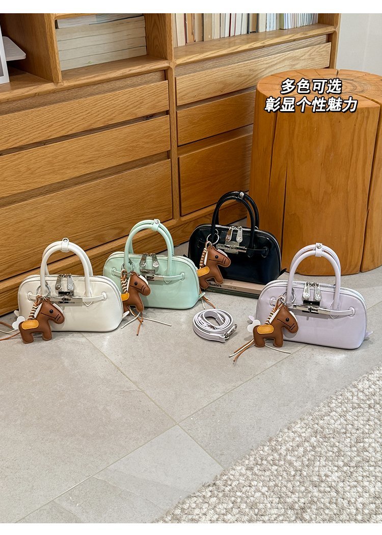 Wholesale Womens Shoulder Bag for Fashion Retailers – SS-85173 — 12