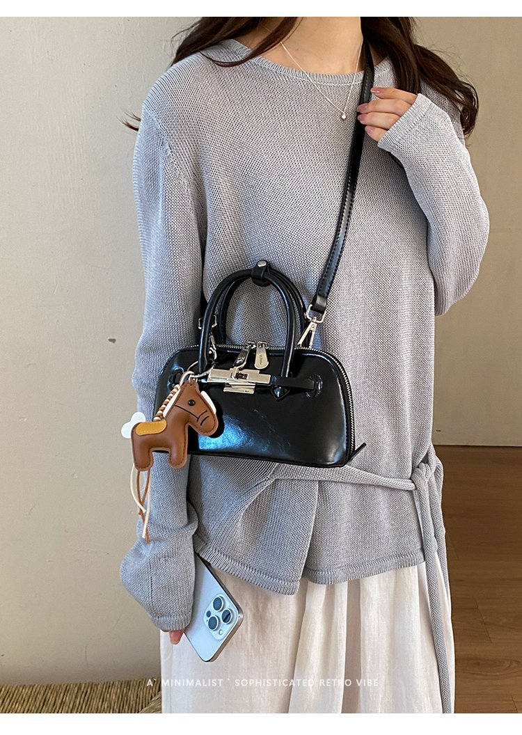 Wholesale Womens Shoulder Bag for Fashion Retailers – SS-85173 — 21