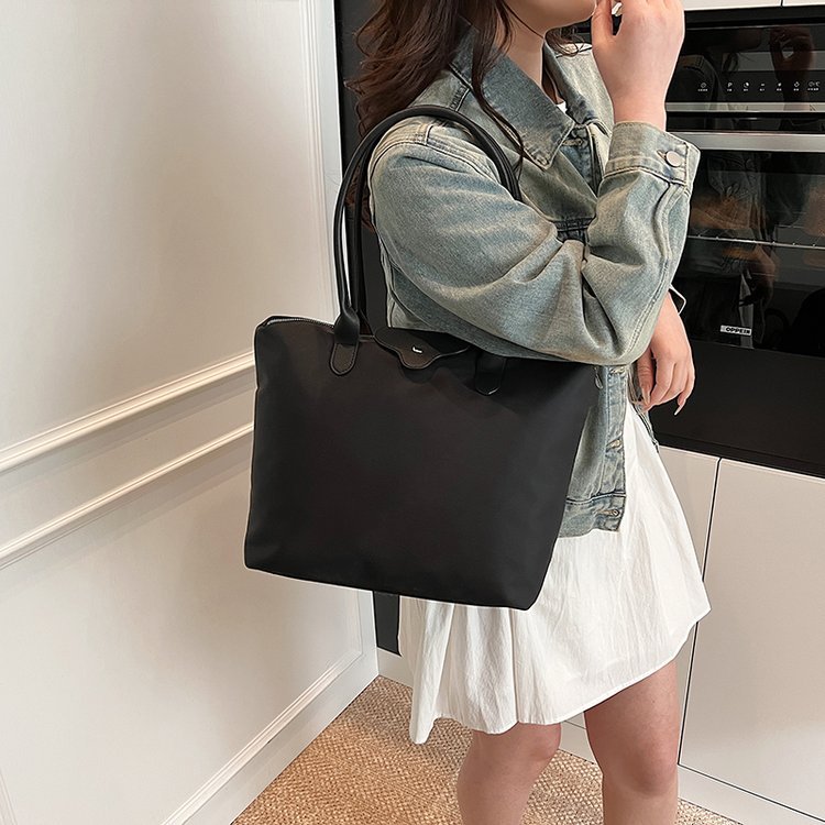 Custom Womens Handbag for Custom Bag Projects – SS-96828 — 19