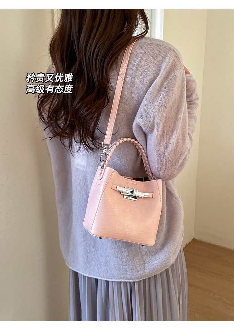 Custom Womens Fashion Bag for Retail Sourcing – SS-96915 — 4