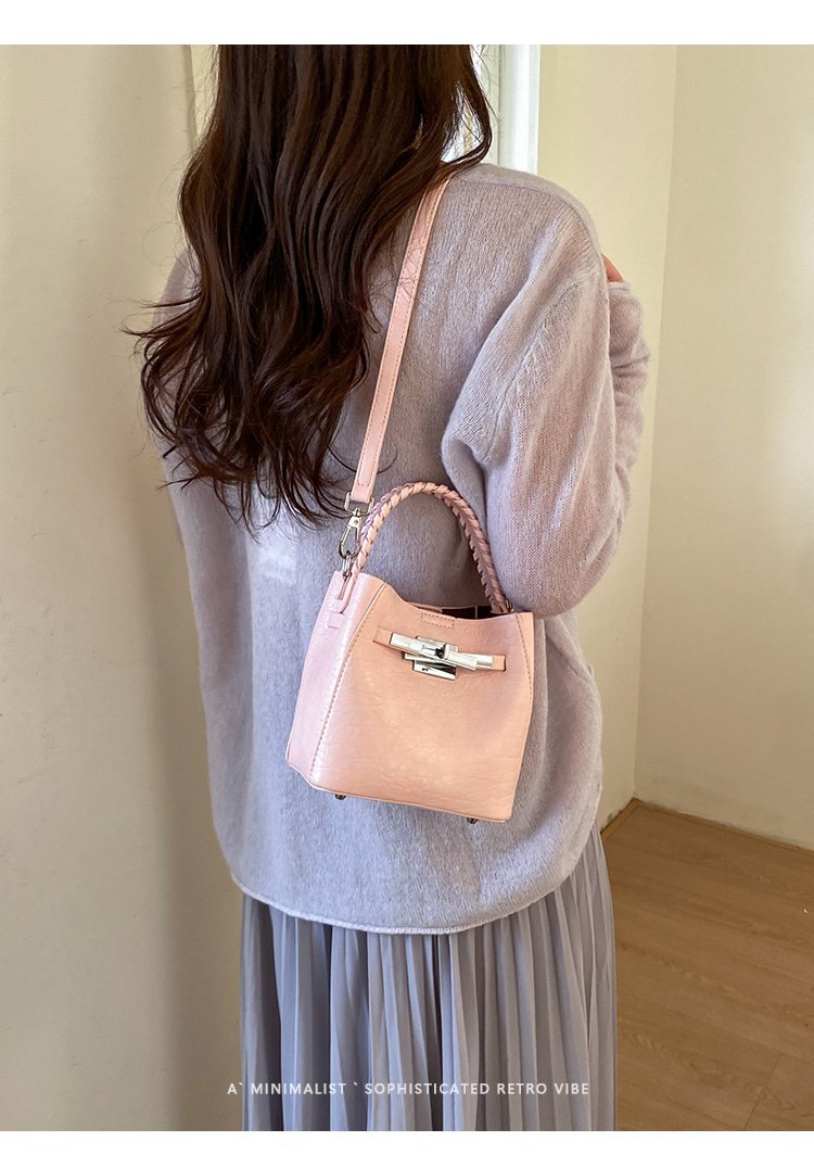 Custom Womens Fashion Bag for Retail Sourcing – SS-96915 — 15
