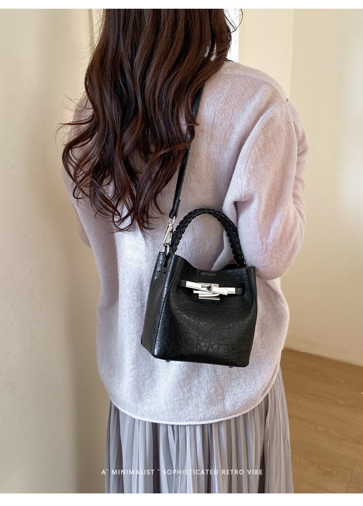 Custom Womens Fashion Bag for Retail Sourcing – SS-96915 — 17