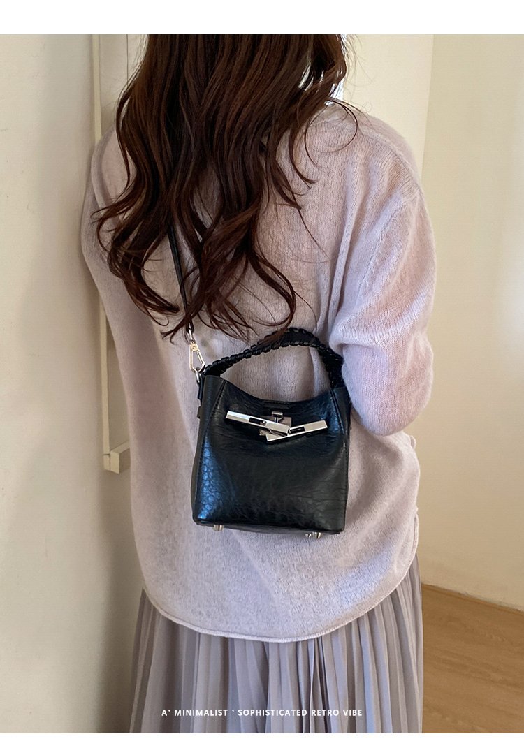 Custom Womens Fashion Bag for Retail Sourcing – SS-96915 — 23