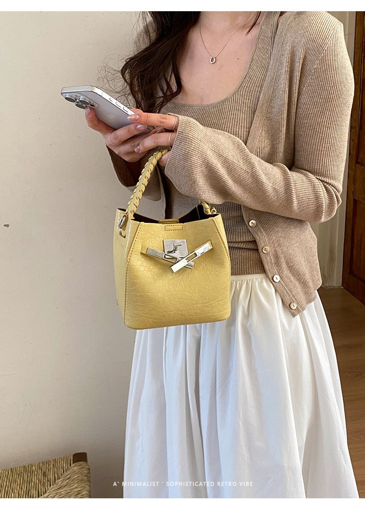 Custom Womens Fashion Bag for Retail Sourcing – SS-96915 — 26