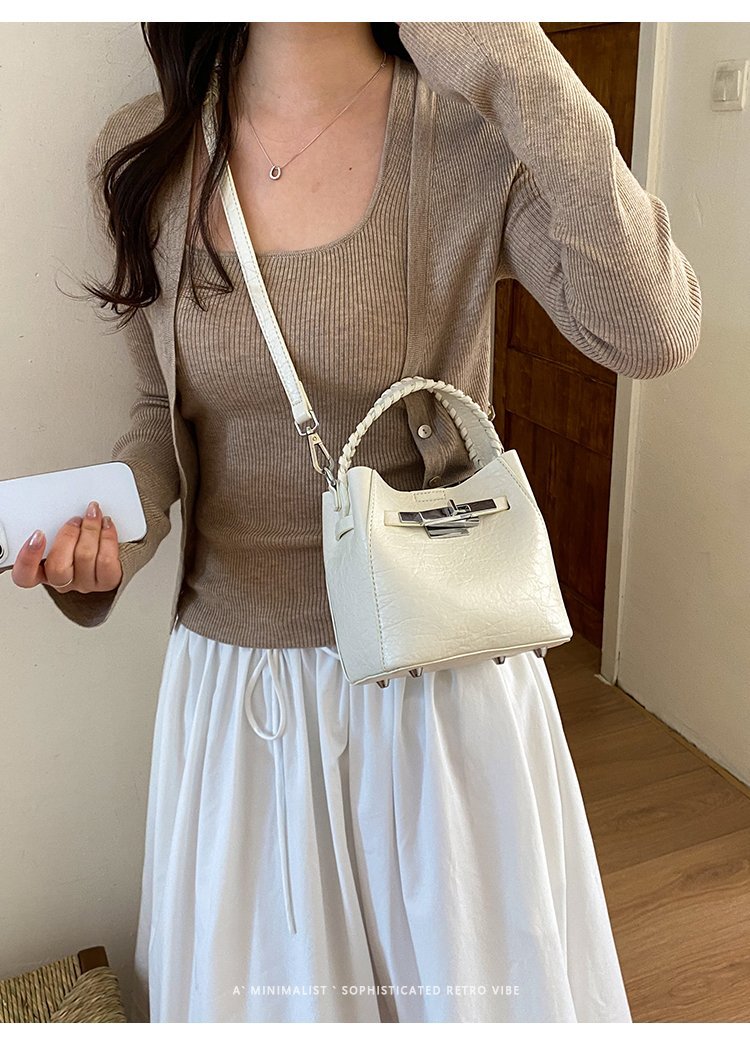 Custom Womens Fashion Bag for Retail Sourcing – SS-96915 — 34