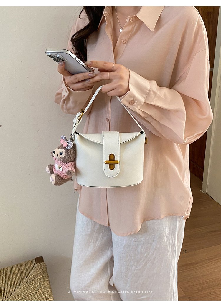 Sac à l'épaule femme de marque blanche pour acheteurs en gros – SS-96916 — 24