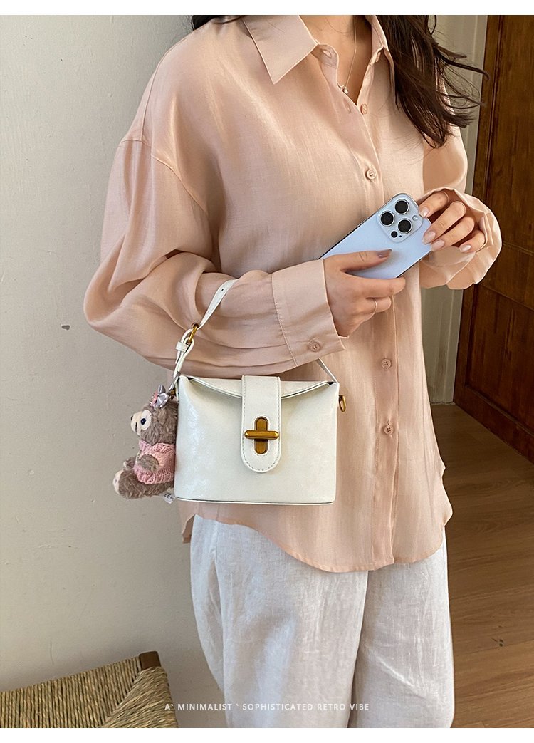 Sac à l'épaule femme de marque blanche pour acheteurs en gros – SS-96916 — 25