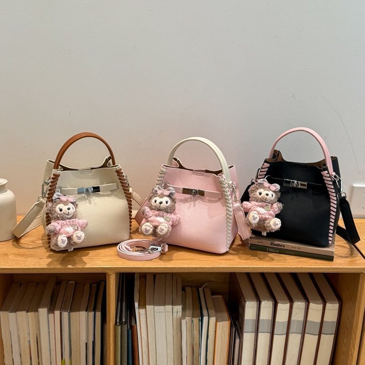 Custom Womens Shoulder Bag for Retail Sourcing – SS-96918 — 1