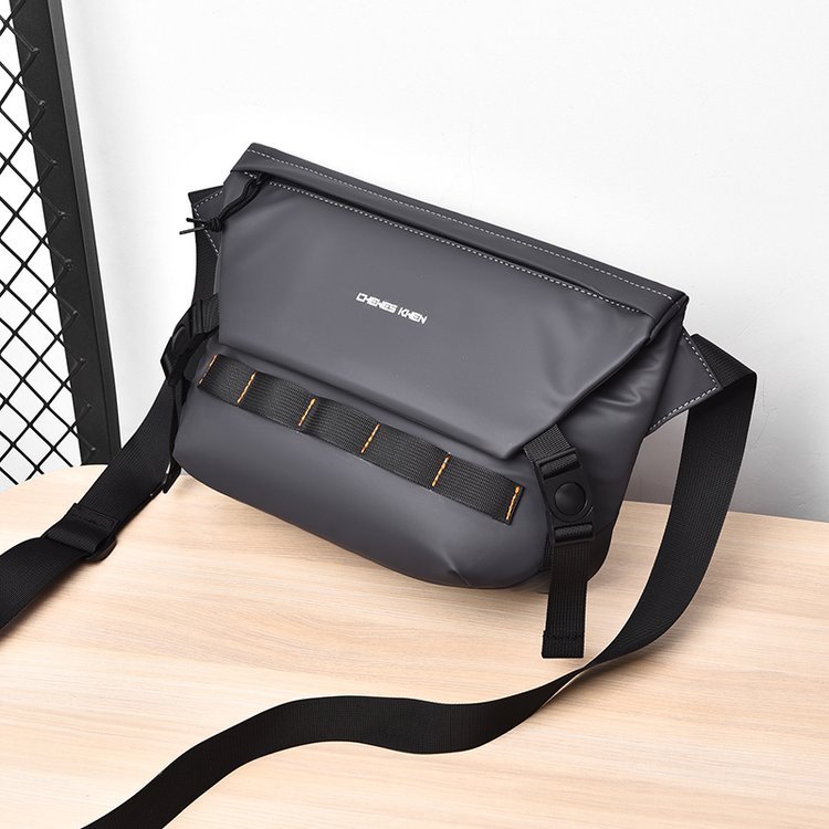 OEM Mens Messenger Bag for Private Label Supply — 21