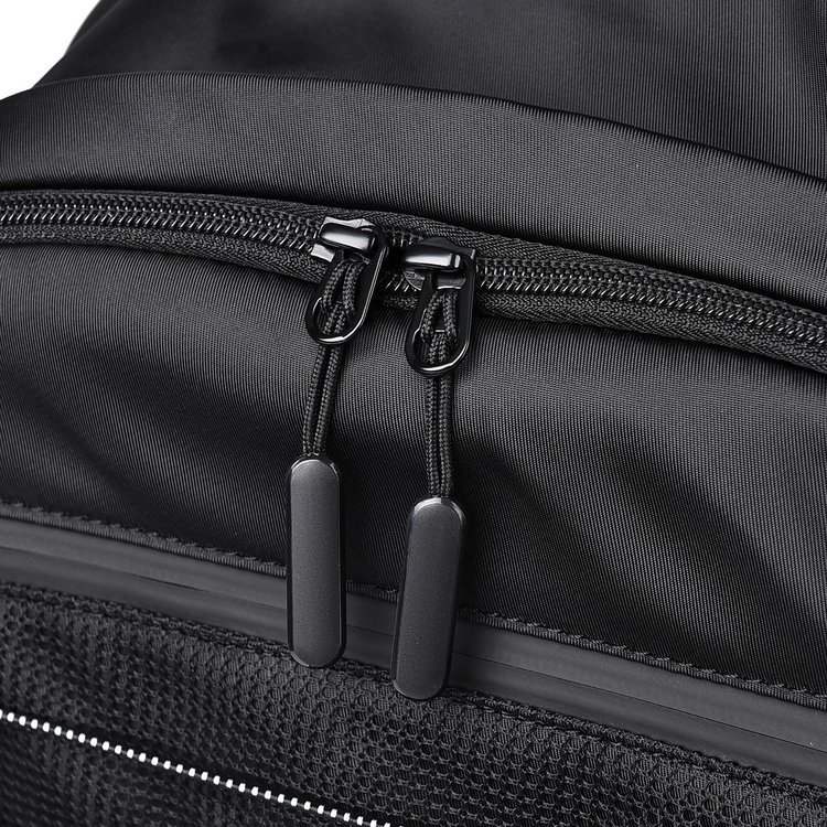Factory Direct Backpack for School and Daily Use — 18