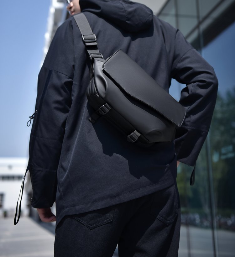 Private Label Mens Sling Bag for Fashion Retailers — 39