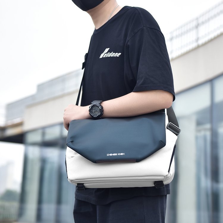 Wholesale Mens Messenger Bag for Boutique Supply — 17