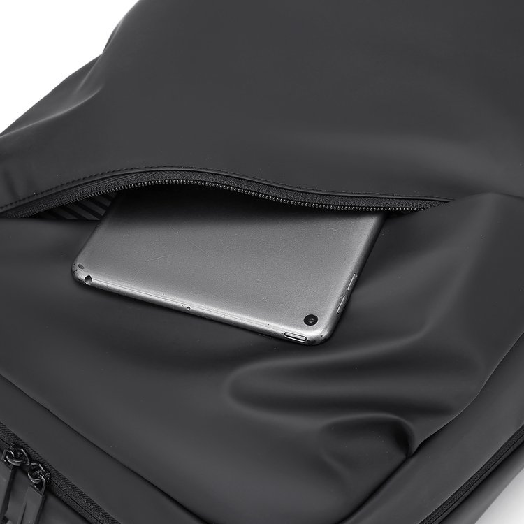 Bulk Supply School Backpack for Retail Sourcing — 32