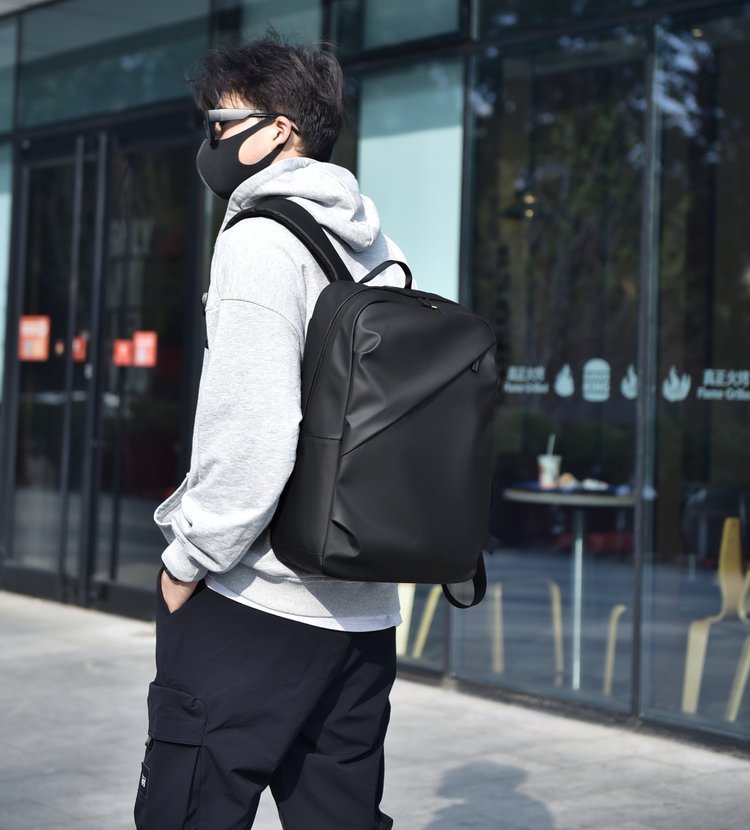 Bulk Supply School Backpack for Retail Sourcing — 39