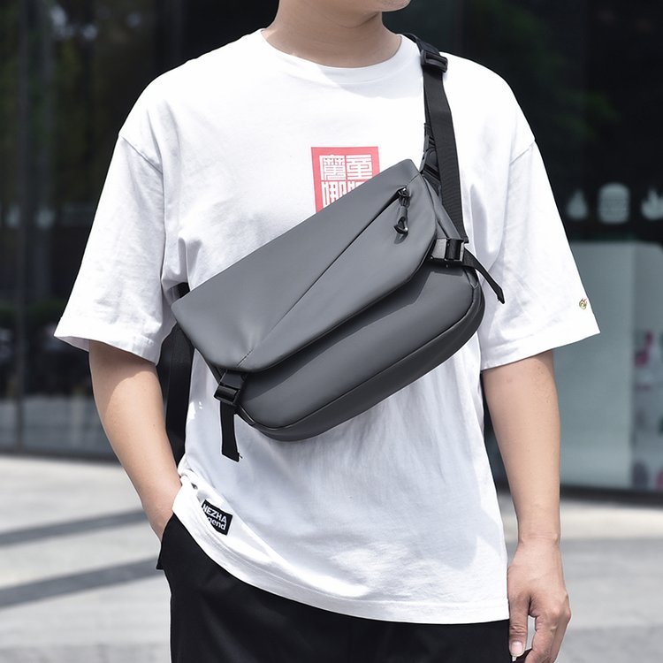 OEM Mens Messenger Bag for Bulk Wholesale Buyers — 23