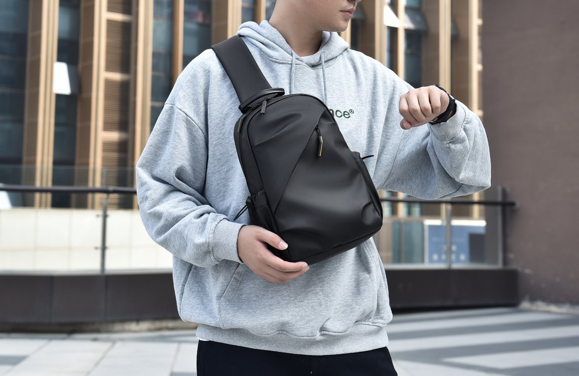 Factory Direct Chest Sling Bag for Fashion Retailers — 37