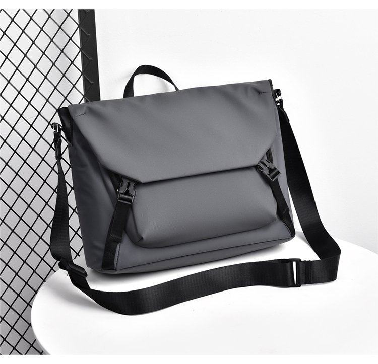 Private Label Mens Messenger Bag for Boutique Supply — 17