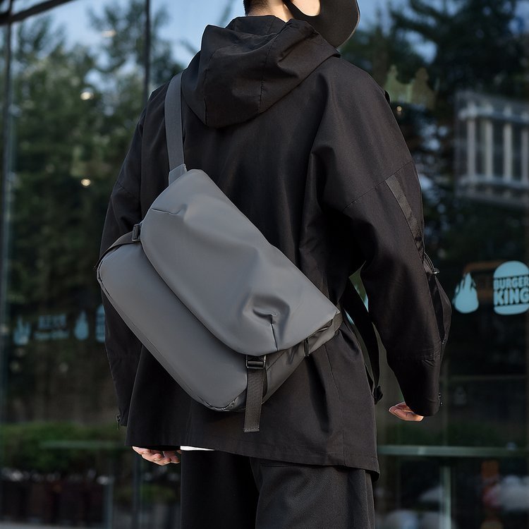 Factory Direct Mens Crossbody Bag for Retail Sourcing — 19