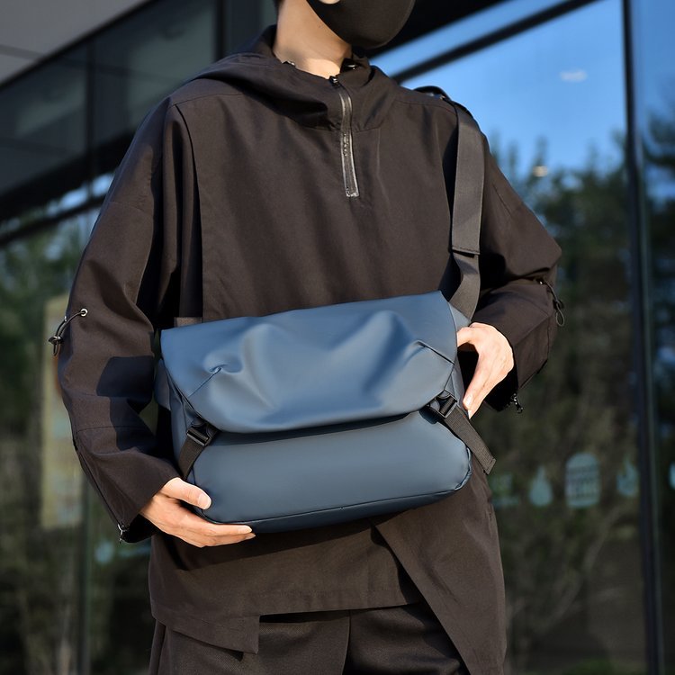 Factory Direct Mens Crossbody Bag for Retail Sourcing — 23