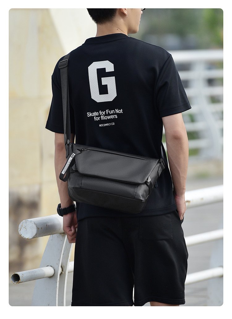 Custom Mens Messenger Bag for Bulk Wholesale Buyers — 21