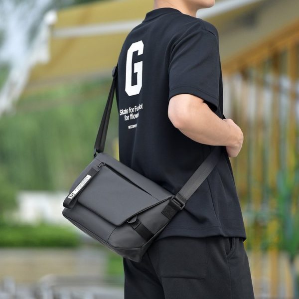 Custom Mens Messenger Bag for Bulk Wholesale Buyers