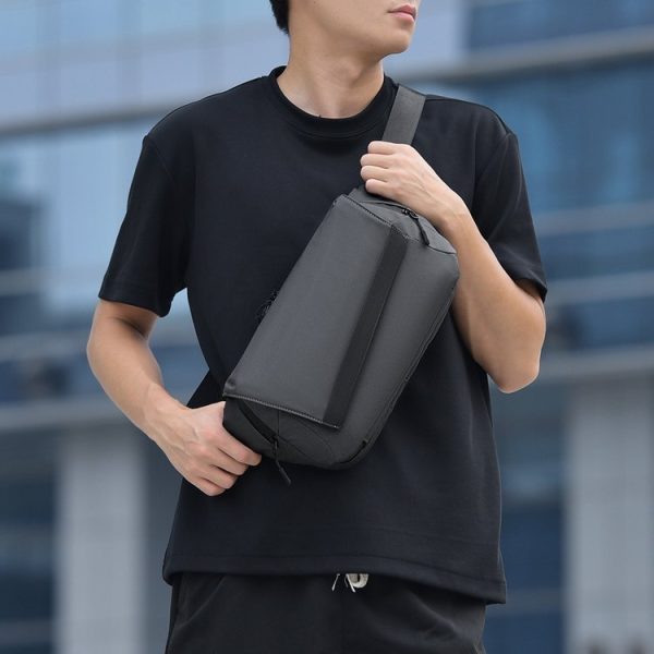 Wholesale Mens Sling Bag for Retail Sourcing
