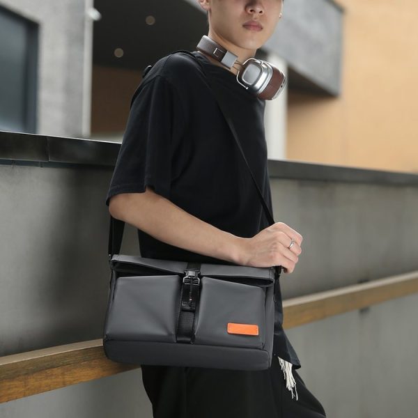 Custom Mens Messenger Bag for Boutique Supply