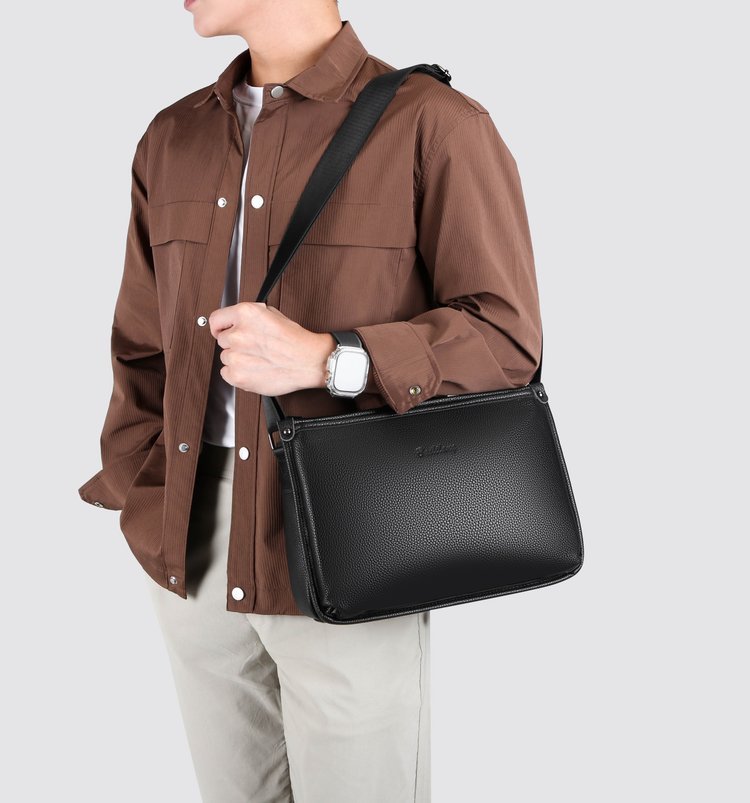 OEM Mens Messenger Bag for Custom Bag Projects — 23