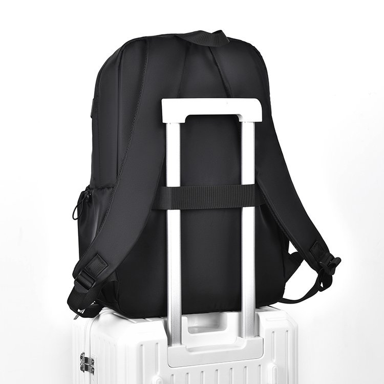 Mochila estudiantil al por mayor para uso escolar y diario — 16