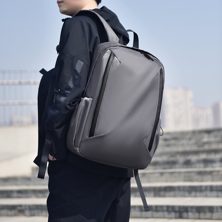 Mochila estudiantil al por mayor para uso escolar y diario — 28