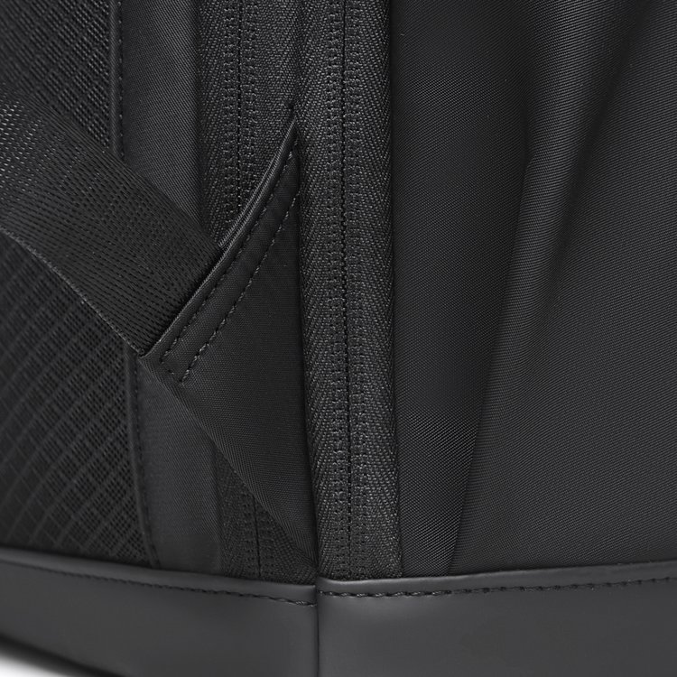 Wholesale Casual Backpack for Travel and Outdoor Use — 18