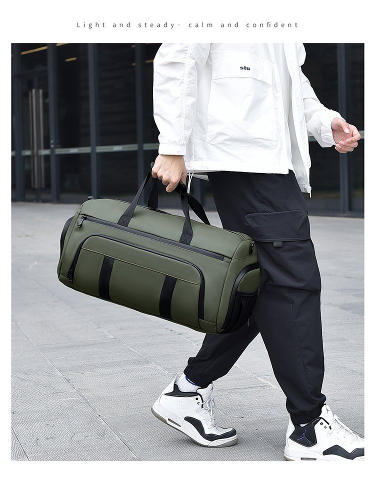 Custom Travel Duffel Bag for Retail Sourcing — 15