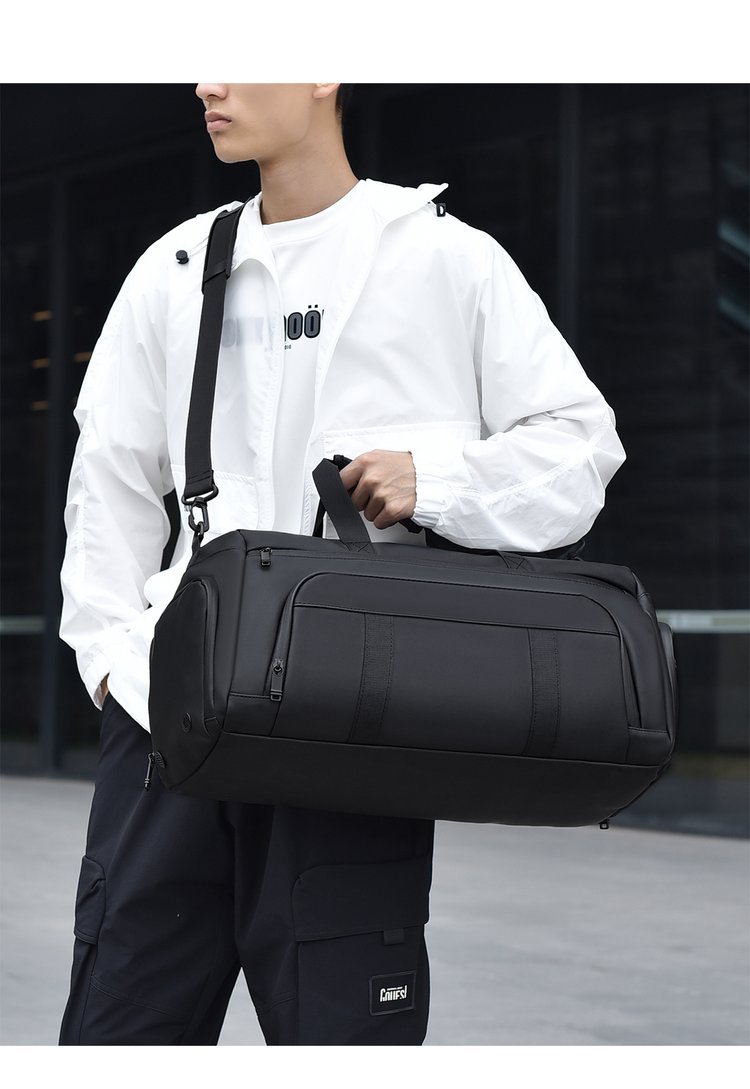 Custom Travel Duffel Bag for Retail Sourcing — 40